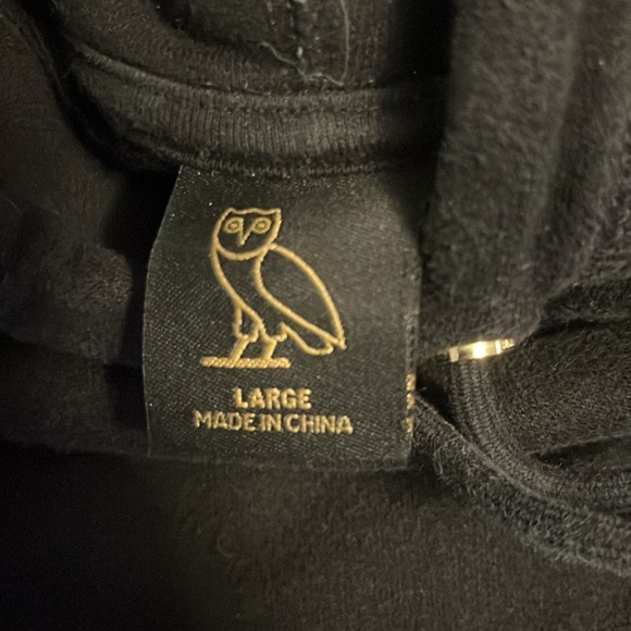 Authentic Men’s Large OVO Black Hoodie - Picture 3 of 3